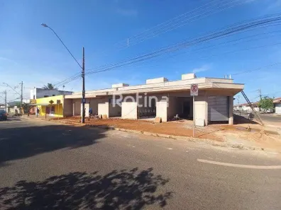 Ponto Comercial para alugar, 50m² no Laranjeiras, Uberlândia