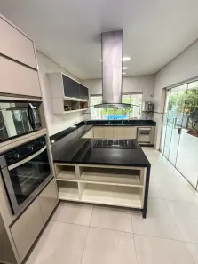 Casa com 5 Quartos para alugar, 450m² no Catu de Abrantes (Abrantes), Camaçari