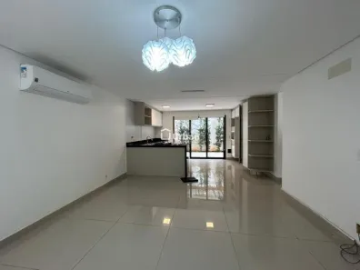 Casa de Condomínio com 3 Quartos para venda ou aluguel, 157m² no Parque Rincão, Cotia