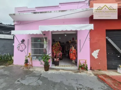 Casa com 4 Quartos à venda, 240m² no Jardim Monte Kemel, São Paulo