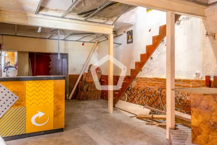 Casa com 2 Quartos à venda, 208m² no Parque São Jorge, São Paulo
