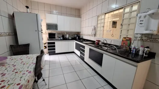 Casa com 4 Quartos à venda, 120m² no Jardim Patrícia, Uberlândia