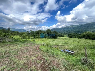 Fazenda/Sítio à venda, 20000m² no Centro, Vale Real
