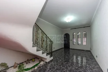 Sobrado com 4 Quartos à venda, 141m² no Jardim Triana, São Paulo