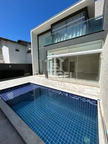 Casa de Condomínio com 4 Quartos à venda, 350m² no Vargem Grande, Rio de Janeiro
