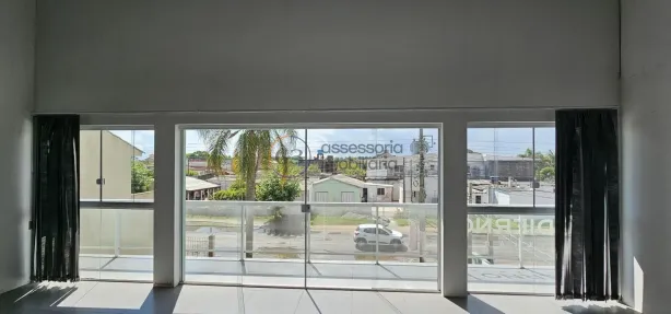 Ponto Comercial para alugar, 249m² no Três Vendas, Pelotas