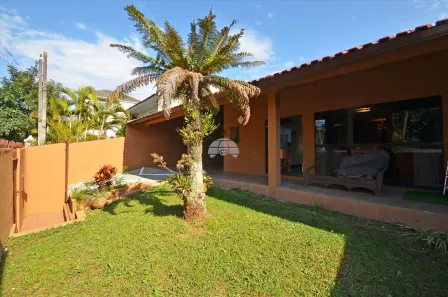 Casa com 3 Quartos à venda, 192m² no Barreirinha, Curitiba