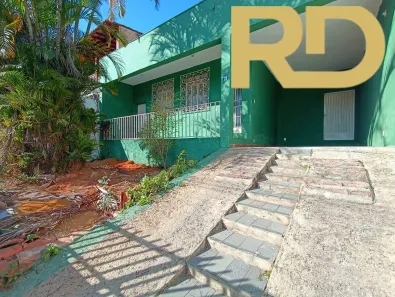 Casa com 3 Quartos para alugar, 110m² no Vera Cruz, Belo Horizonte