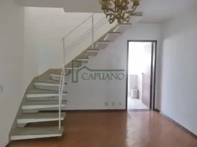 Casa com 3 Quartos para alugar, 276m² no Jardim Vera Cruz, São Paulo