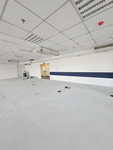 Sala Comercial para alugar, 241m² no Vila Congonhas, São Paulo