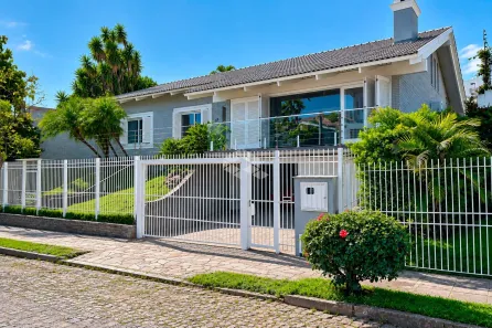 Casa com 3 Quartos à venda, 410m² no Boa Vista, Porto Alegre