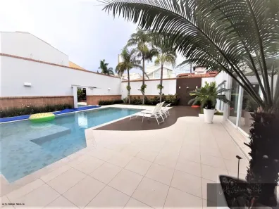 Casa com 7 Quartos à venda, 900m² no Jardim Tropical, Marília