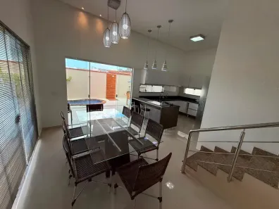 Casa de Condomínio com 3 Quartos para alugar, 289m² no Tarumã, Manaus