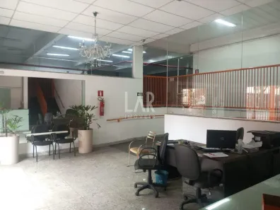 Prédio Comercial para alugar, 2100m² no Prado, Belo Horizonte