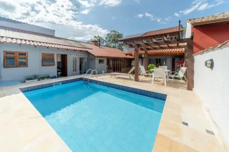 Casa de Condomínio com 3 Quartos à venda, 250m² no Cavalhada, Porto Alegre