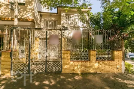 Casa com 4 Quartos à venda, 230m² no Petrópolis, Porto Alegre