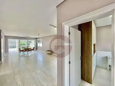 Casa de Condomínio com 4 Quartos à venda, 332m² no Granja Viana, Cotia