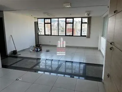Imóvel Comercial para alugar, 120m² no Santa Efigênia, Belo Horizonte