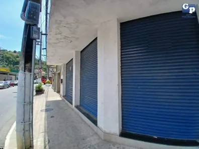 Ponto Comercial para alugar, 120m² no Santa Rosa, Niterói