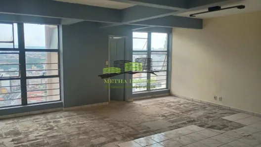 Sala Comercial à venda, 180m² no Centro, Sorocaba