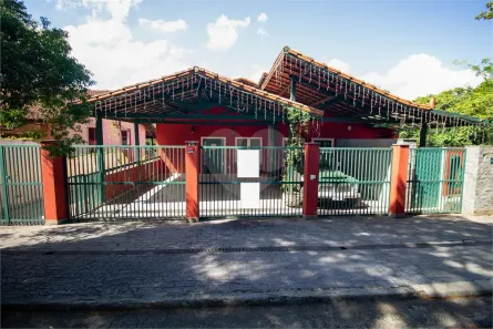 com 4 Quartos para alugar, 600m² no Chácara Santa Lúcia dos Ypes, Carapicuíba