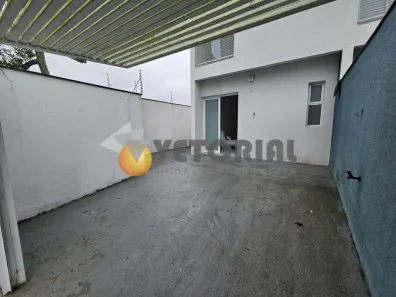 Casa de Condomínio com 2 Quartos à venda, 80m² no Balneário Gardem Mar, Caraguatatuba
