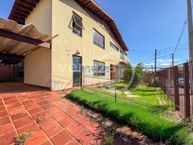Casa com 4 Quartos à venda, 384m² no Califórnia, Londrina