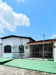 Casa com 2 Quartos para alugar, 200m² no Parque Verde, Belém