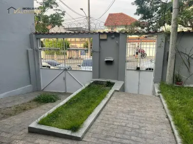 Casa com 2 Quartos à venda, 284m² no Vila Valqueire, Rio de Janeiro