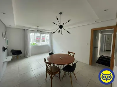 Apartamento com 3 Quartos para alugar, 94m² no Coqueiros, Florianópolis