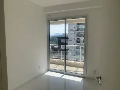Apartamento com 2 Quartos à venda, 55m² no Vila Anastácio, São Paulo