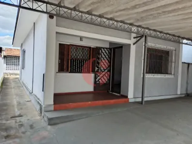 Casa com 3 Quartos à venda, 135m² no Monte Castelo, São José dos Campos