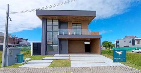 Casa de Condomínio com 4 Quartos à venda, 261m² no Cidade Alpha, Eusébio