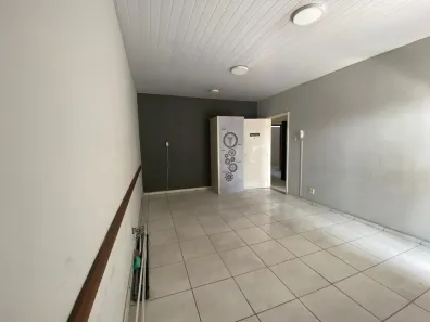 Sala Comercial para alugar, 28m² no Realengo, Rio de Janeiro