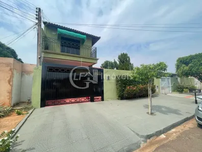 Sobrado com 3 Quartos à venda, 180m² no Parque dos Novos Estados, Campo Grande