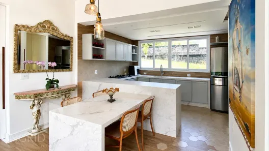 Casa com 4 Quartos à venda, 296m² no Lagoa, Macaé