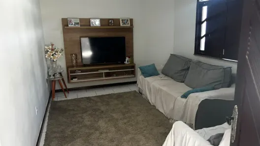 Casa com 3 Quartos à venda, 180m² no Gabriela, Feira de Santana
