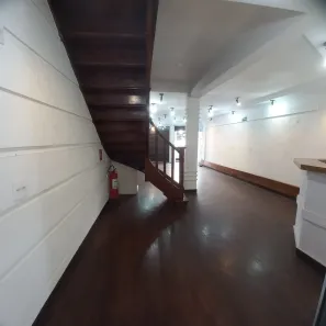 com 4 Quartos para alugar, 100m² no Santa Teresinha, São Paulo