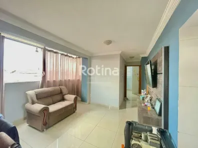Apartamento com 3 Quartos à venda, 60m² no Segismundo Pereira, Uberlândia