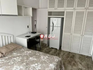 Kitnet com 1 Quarto para alugar, 35m² no Gonzaga, Santos