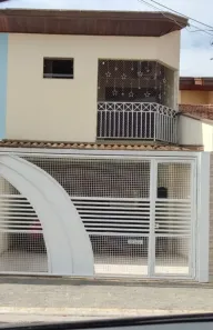 Sobrado com 3 Quartos à venda, 225m² no Parque Esperança, Taubaté