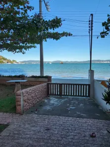 Sobrado com 5 Quartos para alugar, 300m² no Centro, Itapema