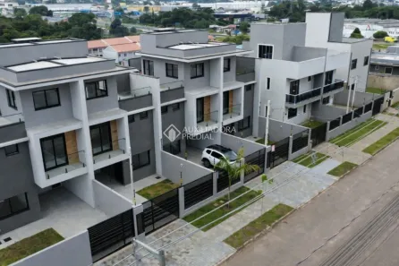 Sobrado com 3 Quartos à venda, 195m² no Atuba, Curitiba