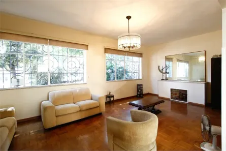 Casa com 3 Quartos à venda, 283m² no Indianópolis, São Paulo