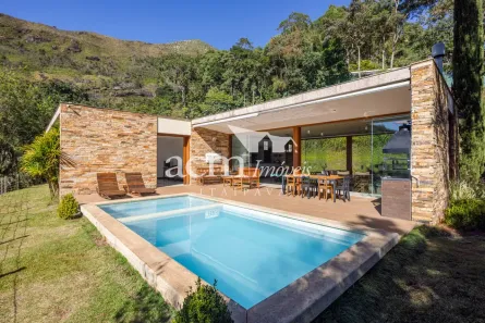 Casa de Condomínio com 7 Quartos à venda, 6500m² no Araras, Petrópolis