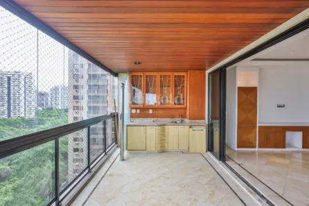 Apartamento com 4 Quartos para venda ou aluguel, 220m² no Barra da Tijuca, Rio de Janeiro