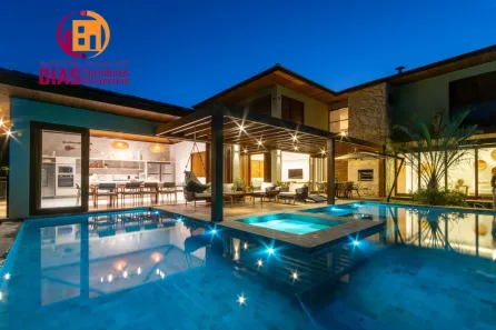 Casa com 5 Quartos à venda, 550m² no , Mata de São João