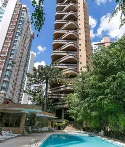 Apartamento com 4 Quartos à venda, 808m² no Água Verde, Curitiba