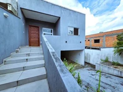 Casa de Condomínio com 3 Quartos à venda, 200m² no Tarumã, Manaus