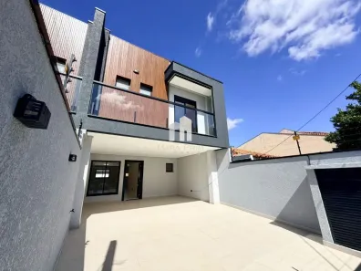 Sobrado com 3 Quartos à venda, 237m² no Aristocrata, São José dos Pinhais